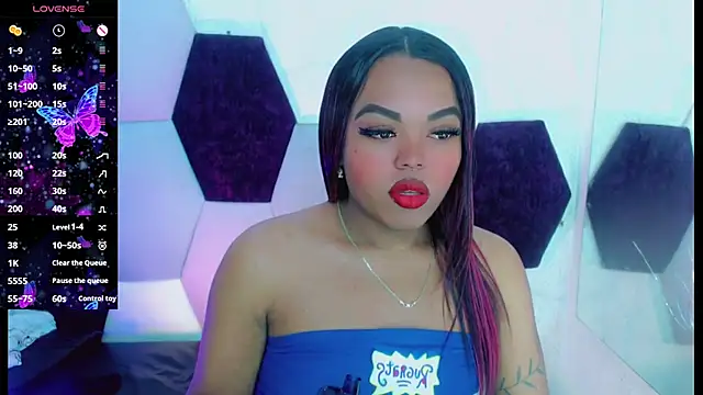 KayleighDreams  online show from January 10, 8:04 pm