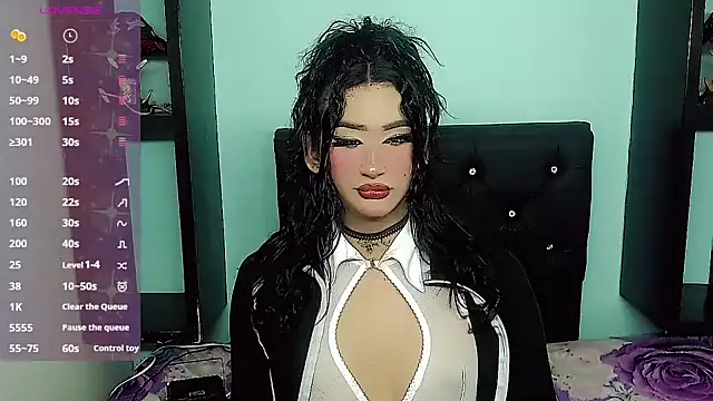 kinverly sexyx online show from June 5, 4:49 am