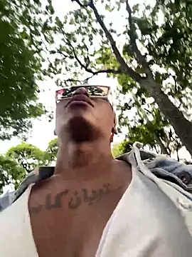 sweetsarabig22cm online show from October 19, 10:35 pm