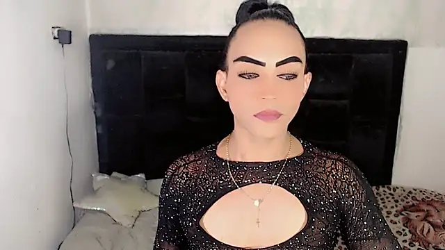 Michell Queen online show from April 22, 6:20 am