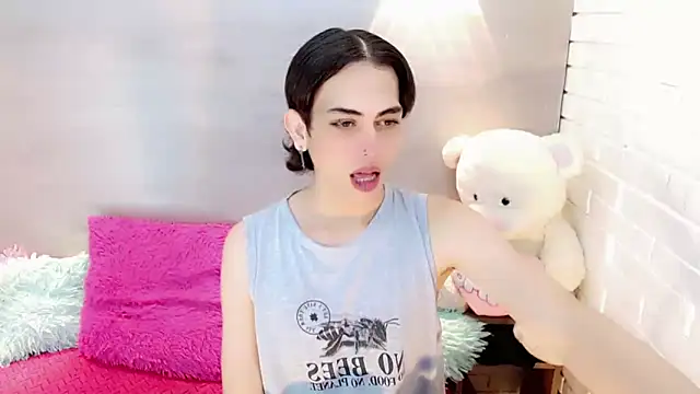 Daniela Pink  online show from September 24, 7:42 pm