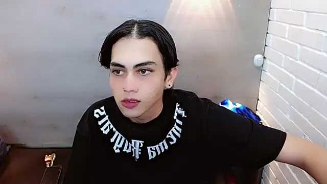 Daniela Pink  online show from October 6, 7:47 pm