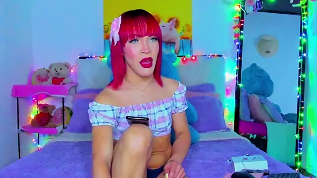 Snapshot of Candy_Candy__ chatting on February 13, 12:49 am Candy Candy online show from February 13, 12:49 am