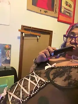 Mune Raez 6 online show from March 19, 12:10 am