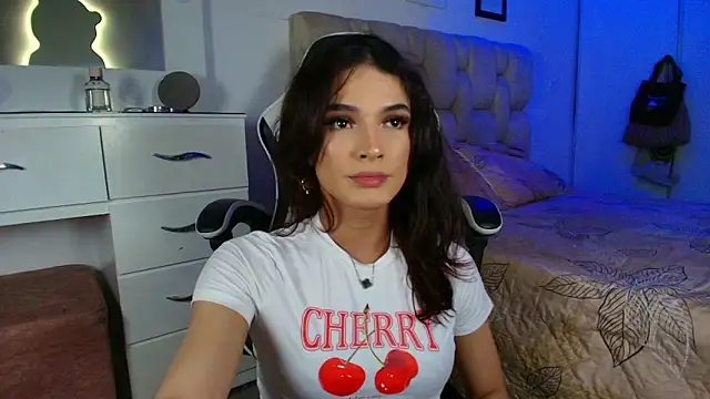 kate bmoss  online show from October 4, 2:56 am