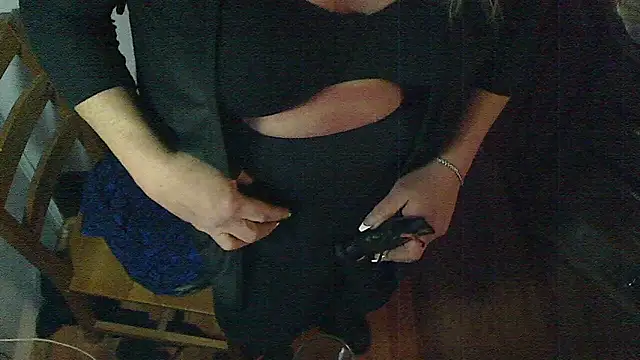 jessicalove99 online show from December 2, 3:53 pm