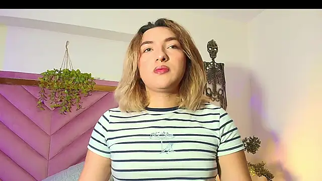 TomLondon  online show from October 26, 1:51 pm