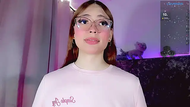 Valentina Alba online show from April 2, 3:43 pm