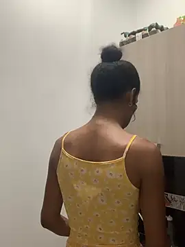 turabbitxx online show from February 27, 8:04 pm