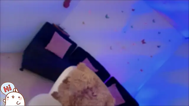 Lucidollts  online show from April 15, 3:45 am