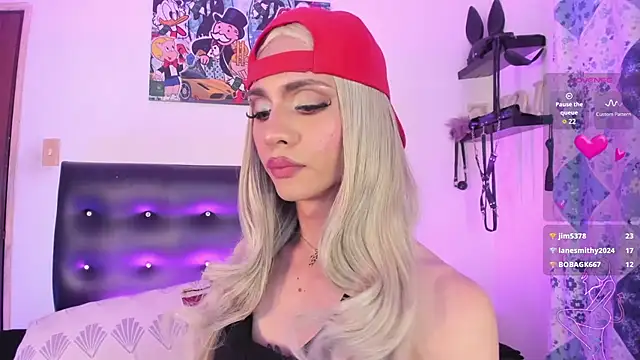 AngelsJones21 online show from July 9, 9:30 pm