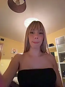 Carlita cute online show from February 16, 11:45 pm