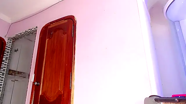 sexy-luna-star-ts online show from September 27, 6:55 am