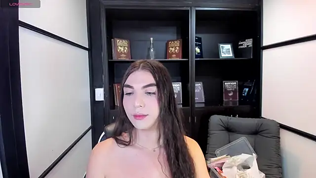 saracaball  online show from October 30, 12:42 am