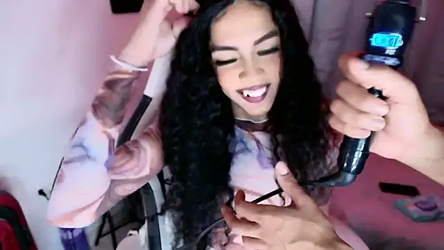 Stefhania susej online show from October 7, 7:09 am