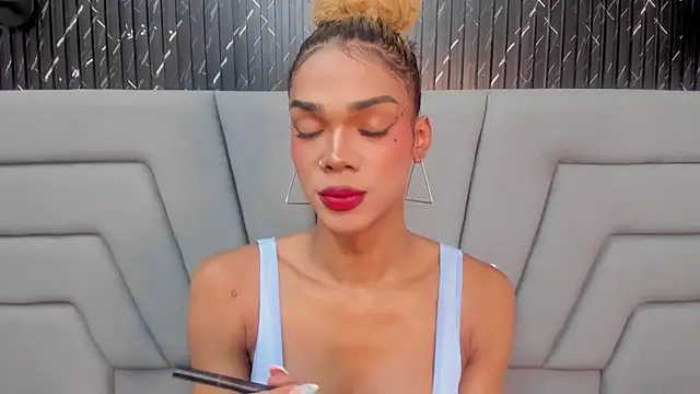 NaomiSteward online show from December 15, 12:33 pm