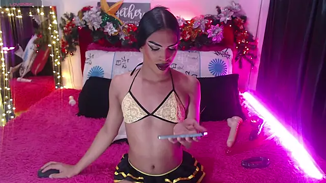 Snapshot of MARGOTFERRER chatting on January 8, 4:23 am MARGOTFERRER online show from January 8, 4:23 am