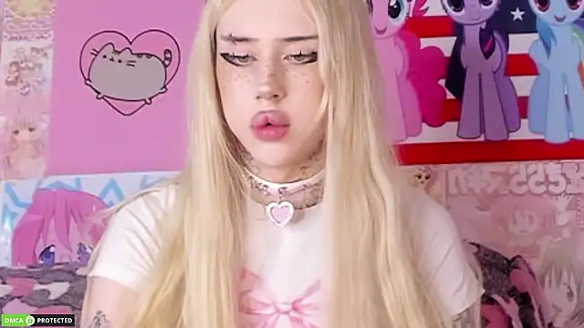 Joy Barker online show from March 2, 8:32 am