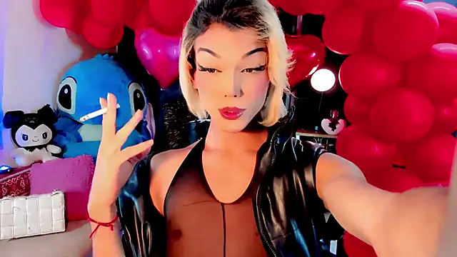 the-horus-girl online show from February 19, 2:33 am