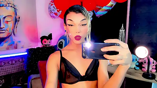 the-horus-girl online show from March 5, 8:37 pm