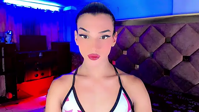 the-horus-girl online show from September 28, 9:36 pm