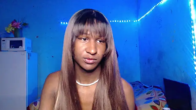 Angell Dustt  online show from October 10, 8:37 am