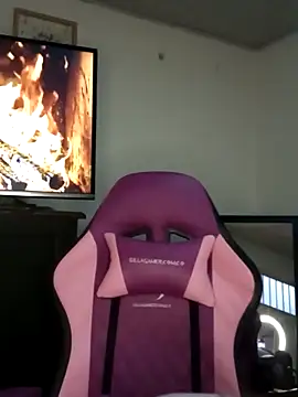 Lanna hott  online show from October 16, 9:03 pm