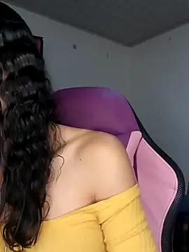 Lanna hott  online show from November 11, 10:55 pm