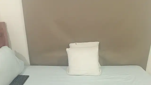 kimberlyjamexxx online show from March 31, 4:36 am