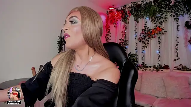 karol elegance  online show from April 20, 12:29 pm