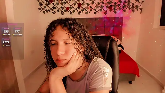 Lilith Miller21 online show from November 16, 7:35 pm