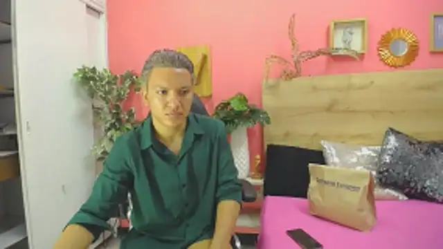 aslyhernandez 7 online show from March 30, 10:27 am