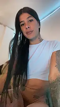 daniigarcia online show from July 28, 8:01 pm