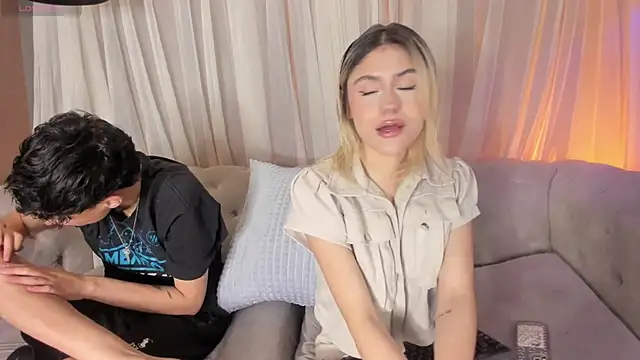 Liaa louis online show from December 16, 12:27 pm