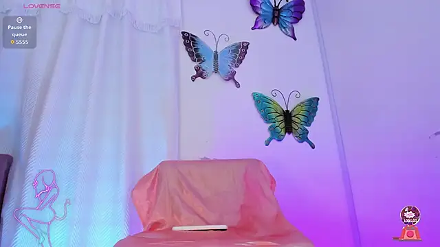 saskia secret online show from November 15, 9:02 pm