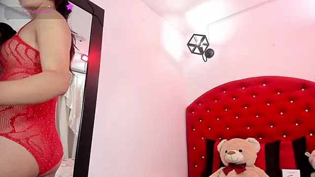 brittany williams  online show from March 6, 12:37 pm