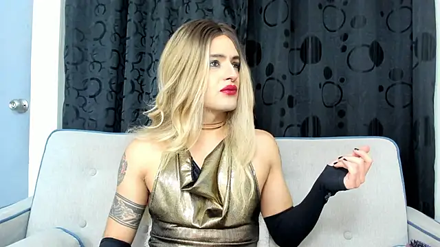 LukaCastillo online show from January 8, 8:13 pm