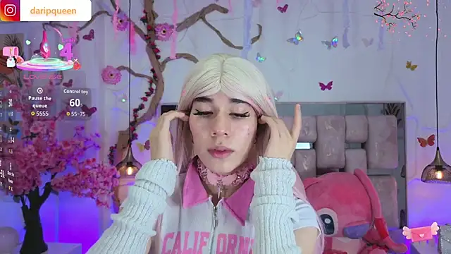 DaripQueen online show from April 6, 1:22 pm