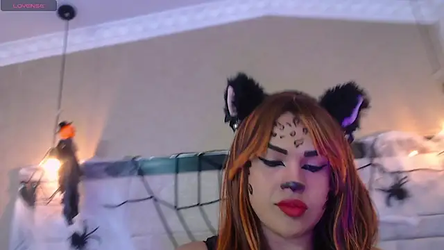 kimCosseyy online show from October 11, 3:20 am