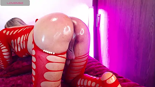 dark sailent online show from October 4, 2:45 am