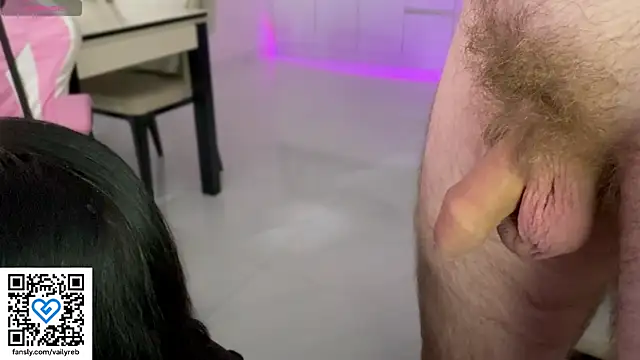 Vailyreb  online show from December 18, 1:16 pm