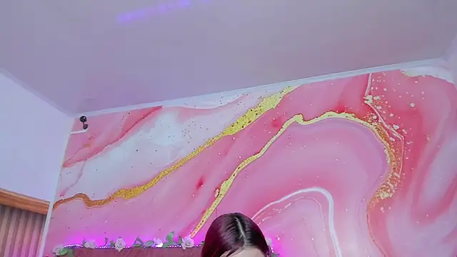 Daisy  rose online show from January 15, 3:05 am