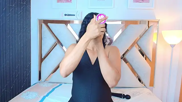 Alison Chan  online show from October 27, 3:42 pm