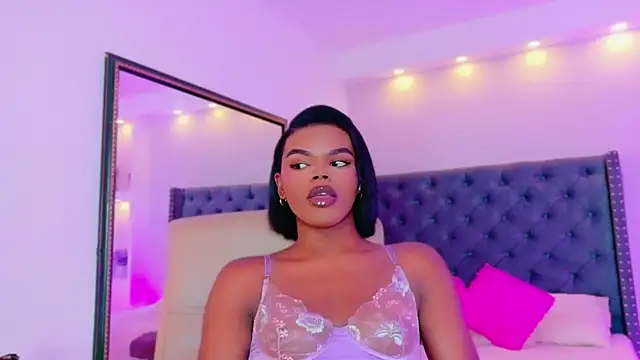 CamiEstrada online show from September 25, 7:48 am