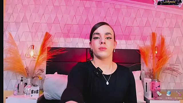 JustinePerry online show from February 19, 4:20 am