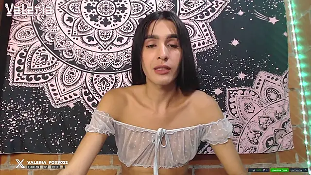 liissa 0 online show from October 10, 2:23 am