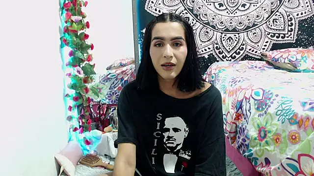 liissa 0 online show from May 29, 6:45 am