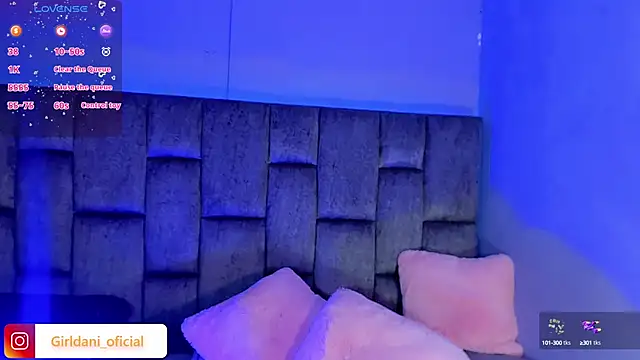 Liittle foxxxy online show from March 16, 5:01 am