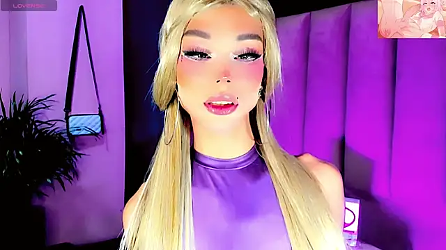 dollswit01 online show from November 1, 12:30 am