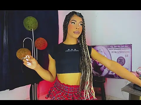 bloom444 online show from April 9, 4:58 am